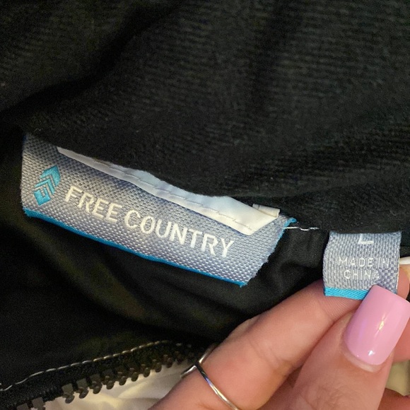 Free Country Vest - Picture 2 of 3